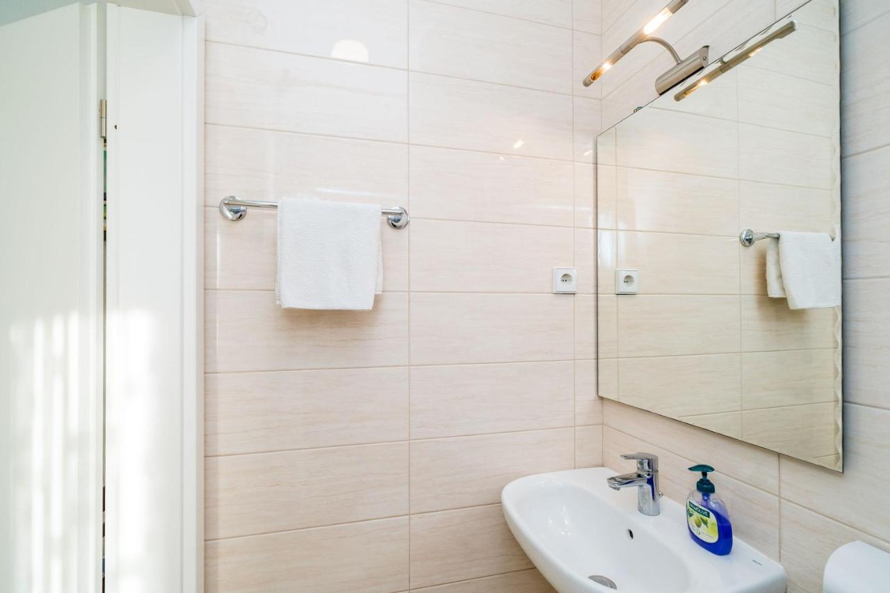 Deluxe Rooms With A Terrace View At Old City Gate Dubrovnik Ngoại thất bức ảnh
