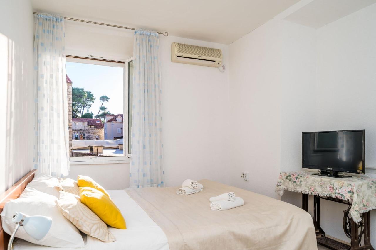 Deluxe Rooms With A Terrace View At Old City Gate Dubrovnik Ngoại thất bức ảnh